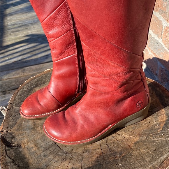 Vintage Women’s Red Doc Martens Leather Boots Size 5 (US) - Picture 7 of 11